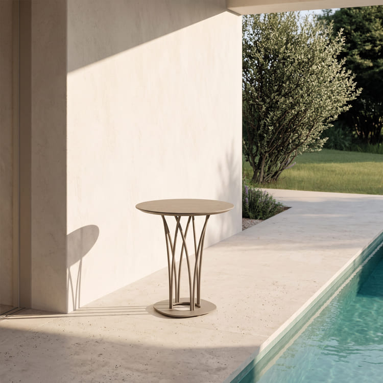 koru table.Ø70
