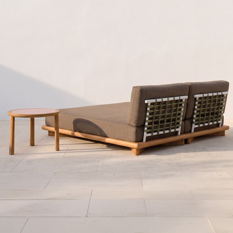manle double daybed.armless
