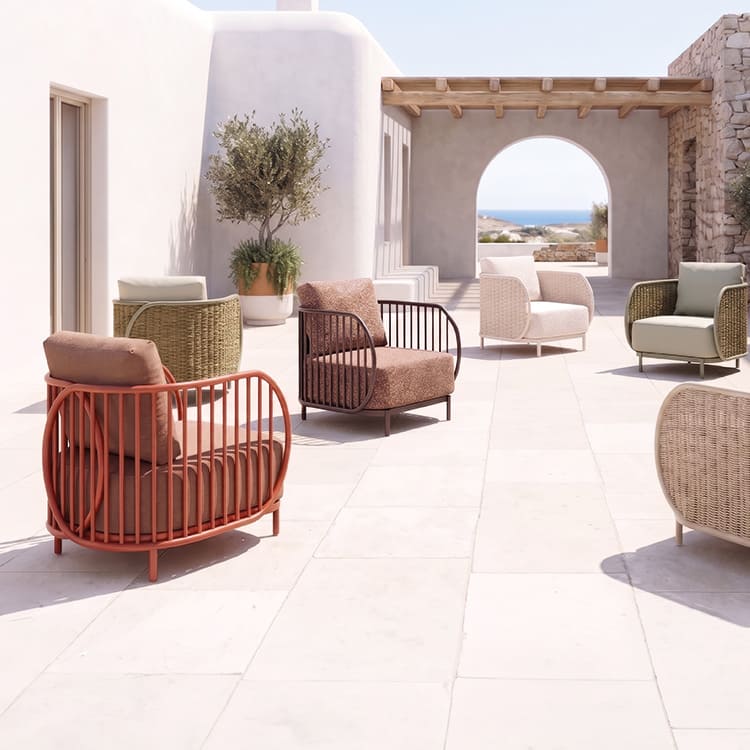 ova armchair.AA