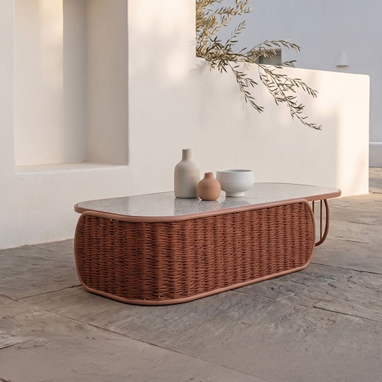 ova coffee table.rope / ment
