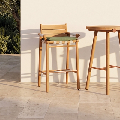 uz bar stool